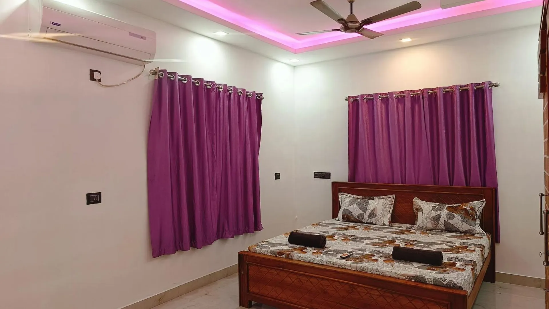 Cliff Petals By Saash Hotels バルカラ 0*,